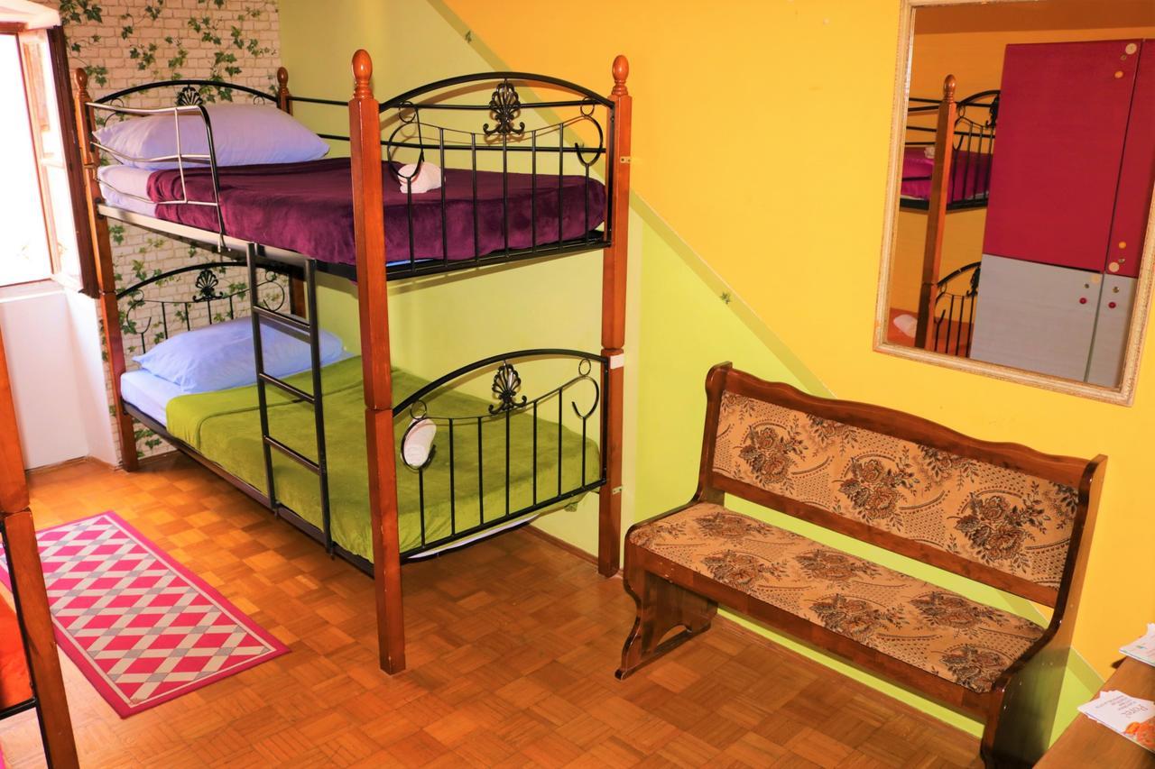 Hostel Alma 2 Пореч Екстериор снимка